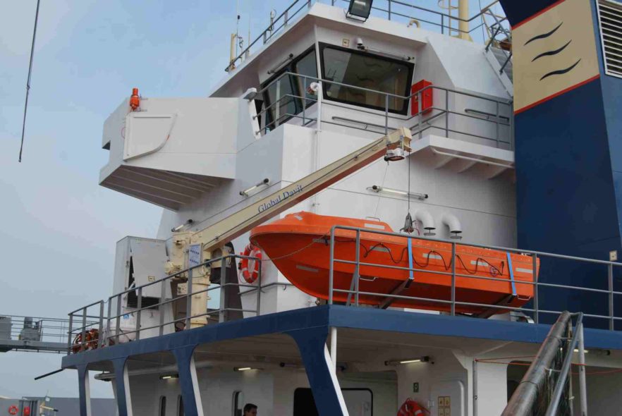 Global davit rescue boat davit systems