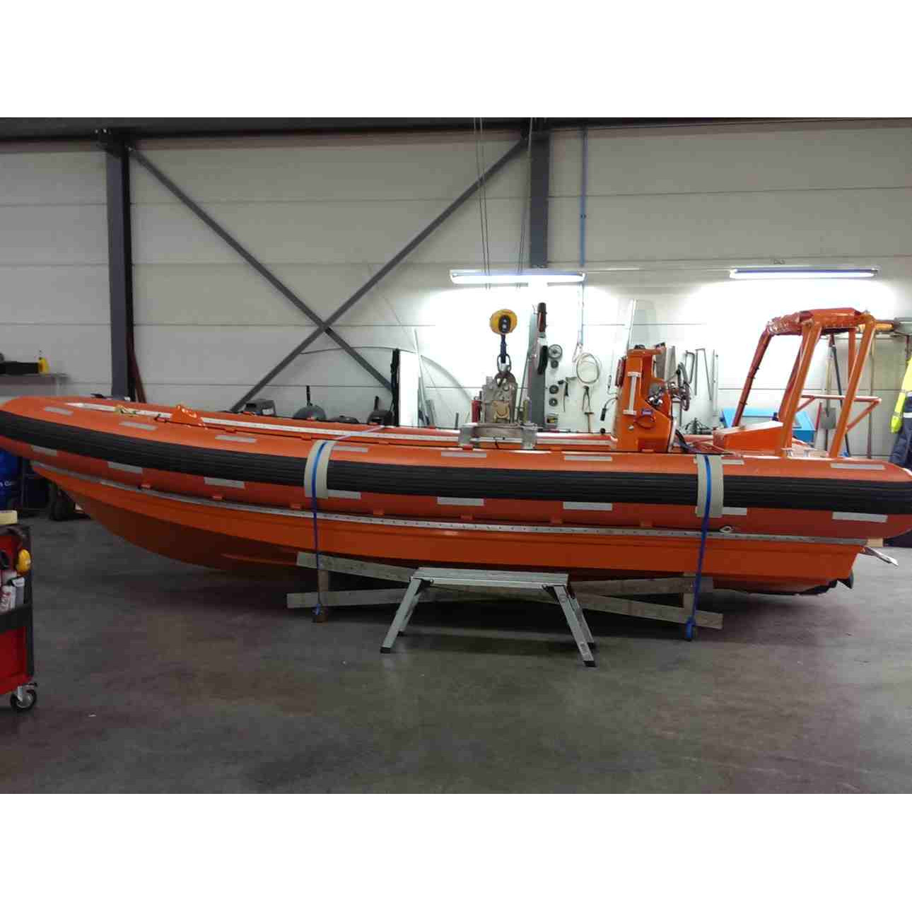 FRB700S fast rescue boat 15 persons De Wolf Maritime Safety