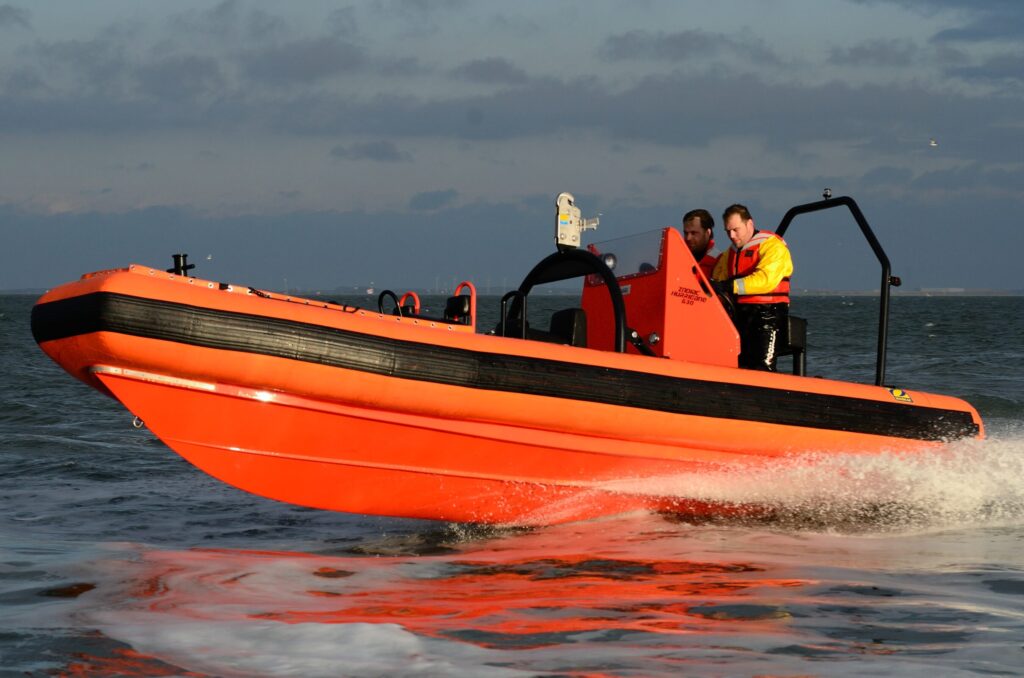 ZH630 fast rescue boat 7 persons De Wolf Maritime Safety