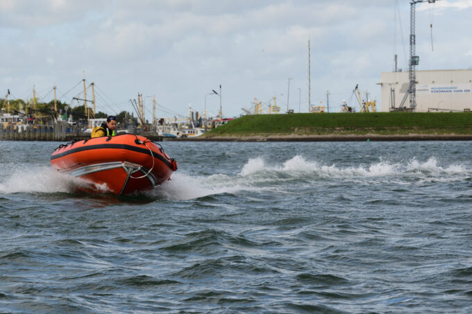 Zodiac Milpro RIBA400 SOLAS rescue boat